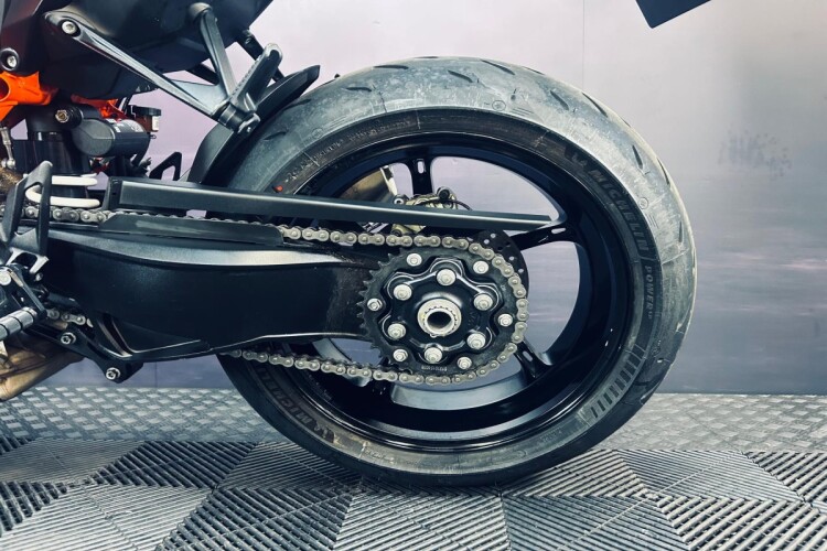 2024 KTM 1390 SUPER DUKE R, Orange - photo 19