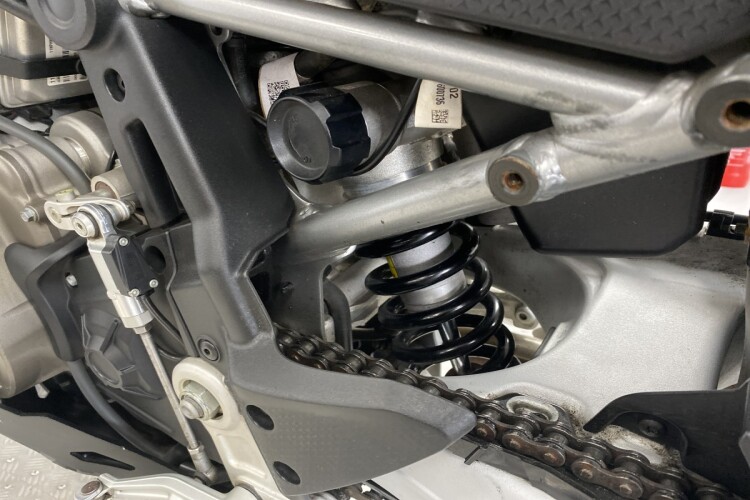 2023 APRILIA TAUREG 660, Red - photo 18