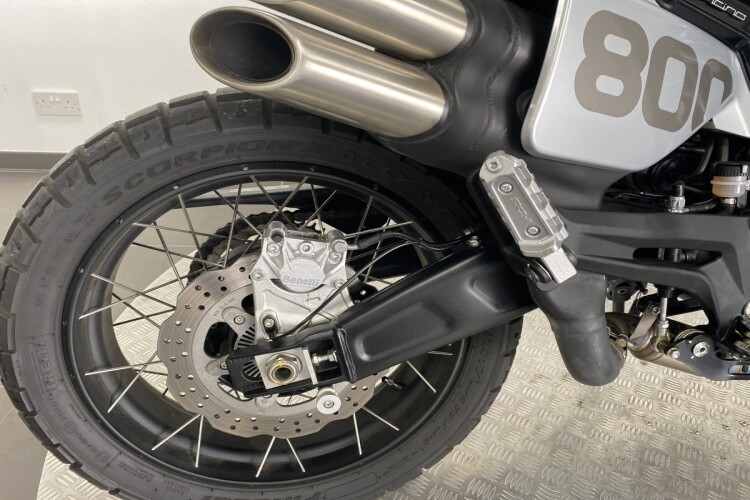 BENELLI LEONCINO 800 TRAIL