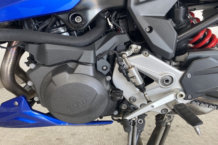 2025 BMW F900 XR, Multi-Colour - photo 7