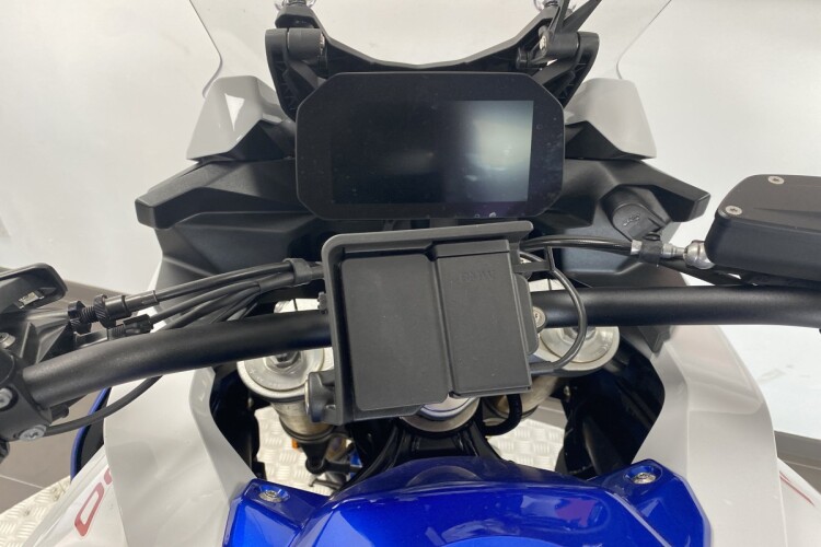 2025 BMW F900 XR, Multi-Colour - photo 10