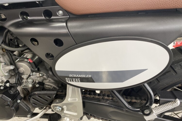 FANTIC CA50 SCRAMBLER