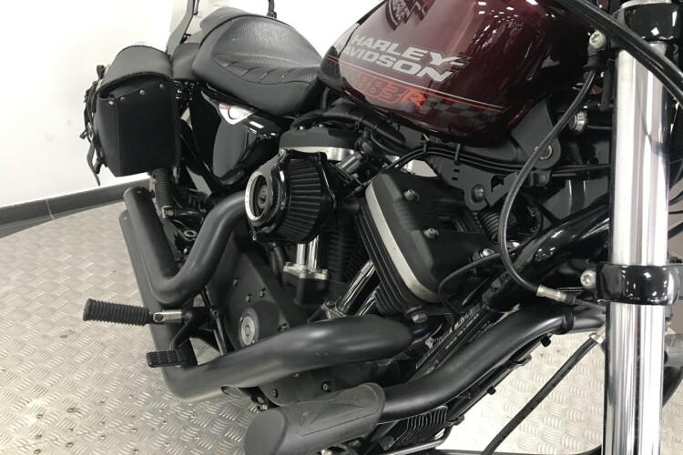 HARLEY-DAVIDSON SPORTSTER
