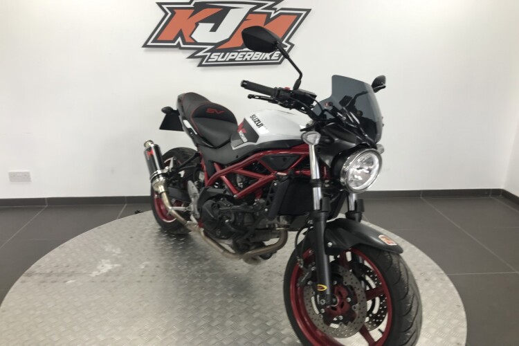 SUZUKI SV650