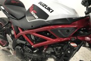 SUZUKI SV650