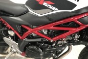 SUZUKI SV650