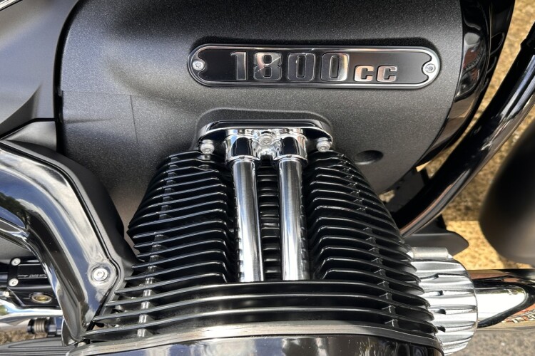 BMW R 18 B