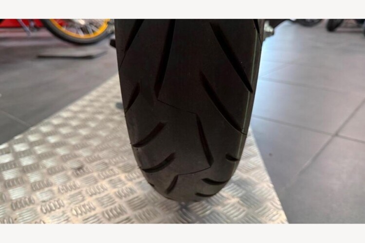 BENELLI BN 125 E5