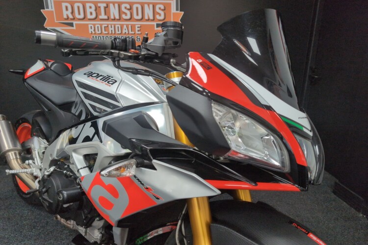 APRILIA TUONO 1100 V4