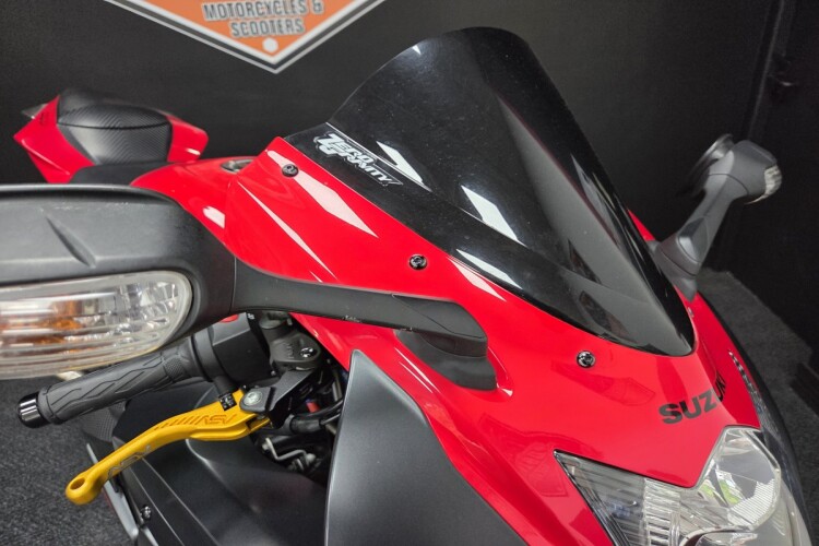 SUZUKI GSX-R600
