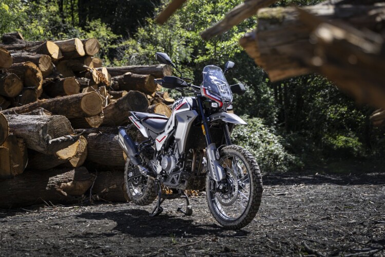 MOTO MORINI ALLTRHIKE