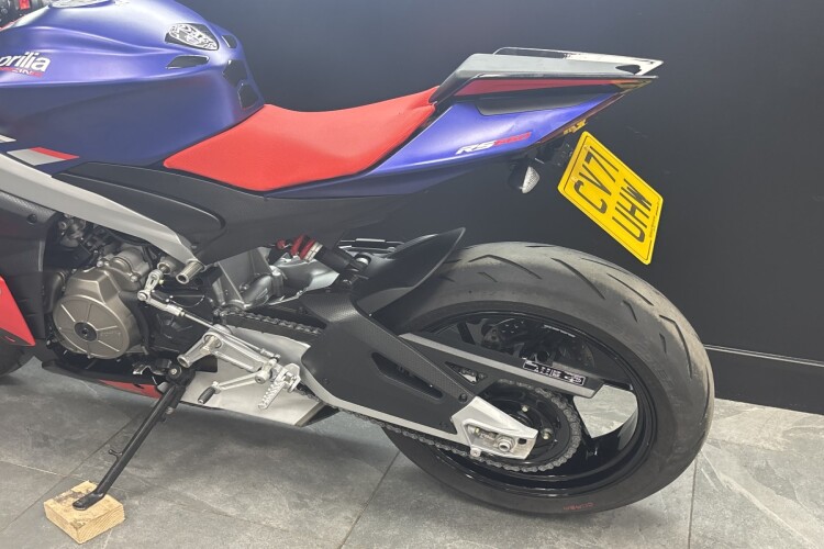 APRILIA RS 660