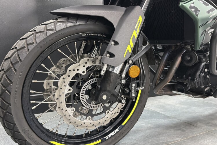 BENELLI TRK 702 X
