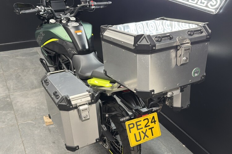 BENELLI TRK 702 X