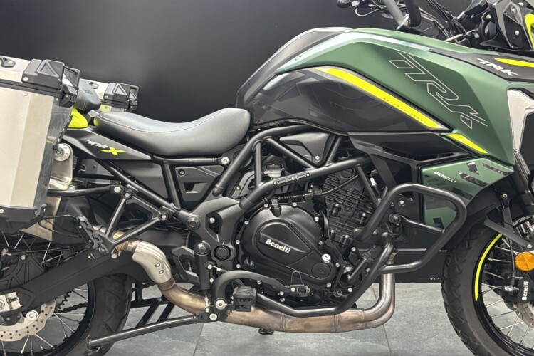 BENELLI TRK 702 X
