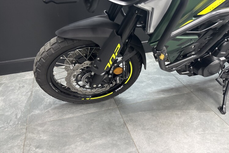 BENELLI TRK 702 X