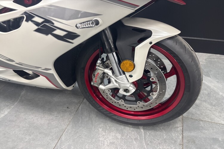 QJMOTOR SRK 921 RR
