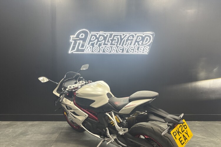 QJMOTOR SRK 921 RR