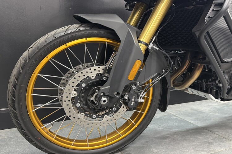 VOGE DS 900 X