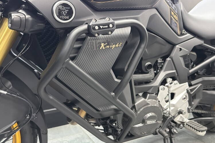 VOGE DS 900 X