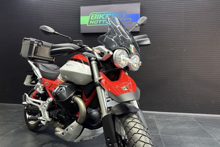 MOTO GUZZI V85