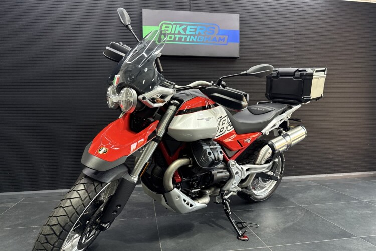 MOTO GUZZI V85