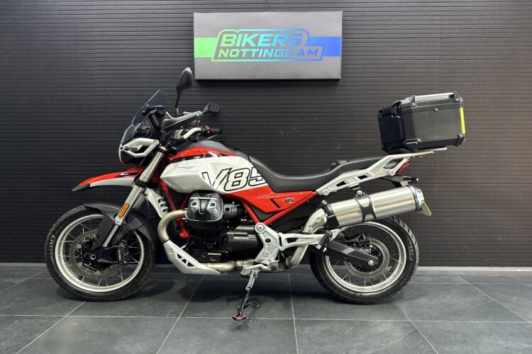 MOTO GUZZI V85
