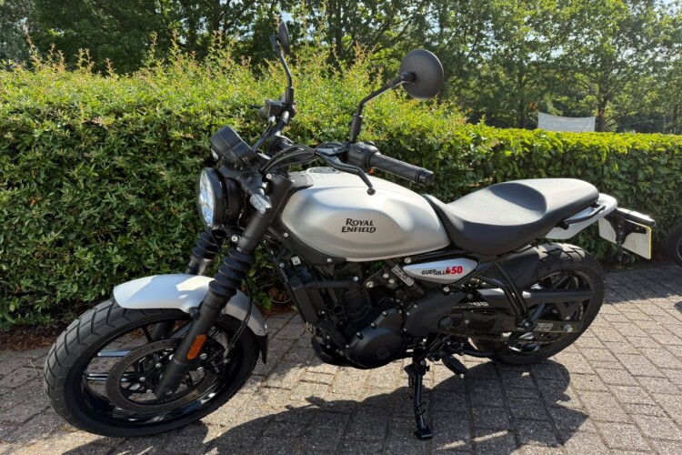 2026 ROYAL ENFIELD GUERRILLA 450, Silver - photo 6