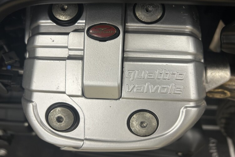 MOTO GUZZI GRISO 1200
