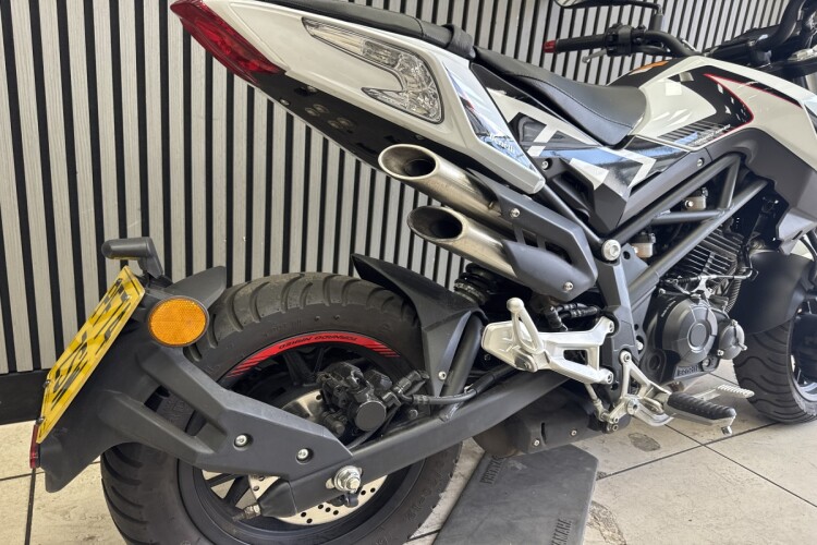 BENELLI TNT