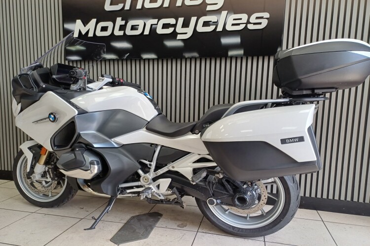 2023 BMW R 1250 RT, White - photo 4
