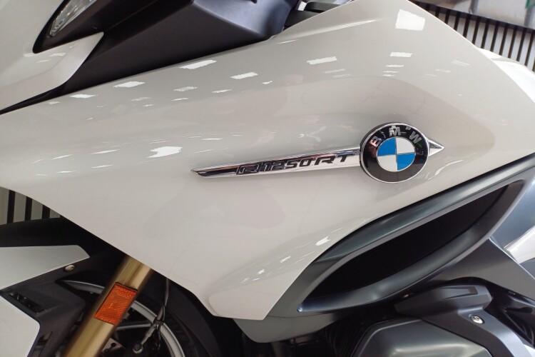 2023 BMW R 1250 RT, White - photo 8