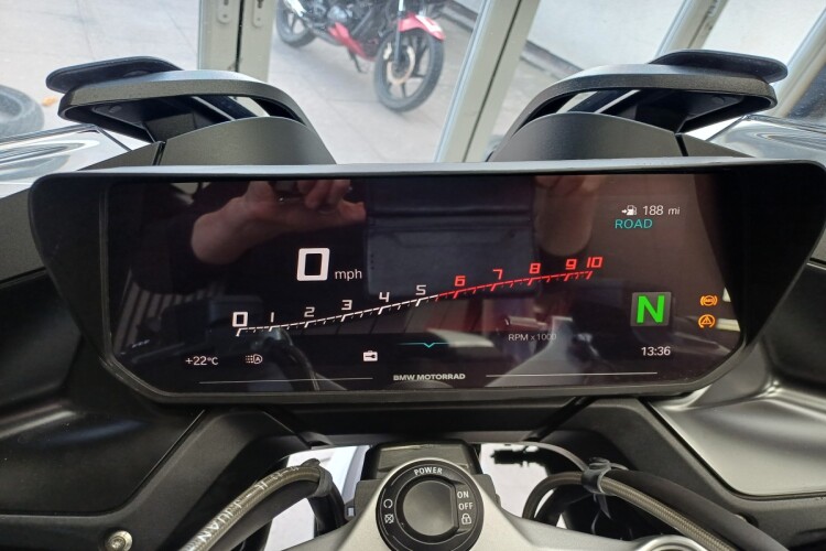 2023 BMW R 1250 RT, White - photo 14