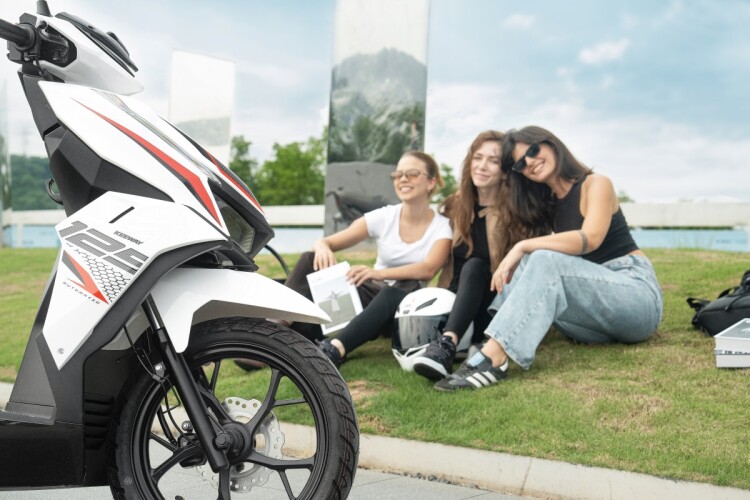 KEEWAY ICON 125I