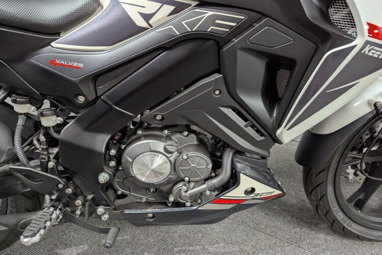 KEEWAY RKF 125
