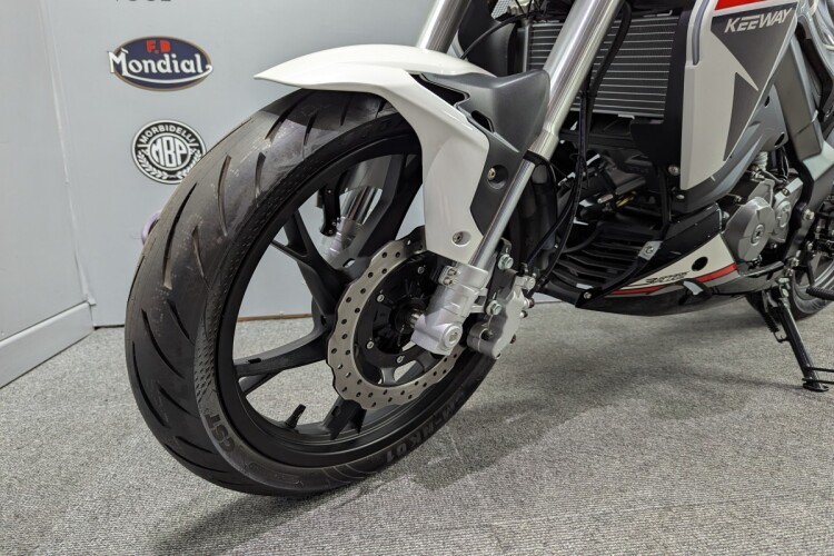 KEEWAY RKF 125