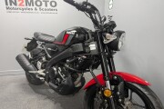YAMAHA XSR125