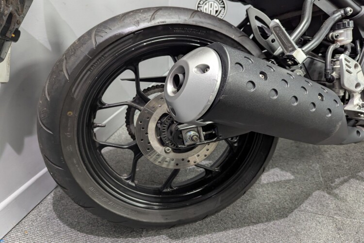 YAMAHA XSR125