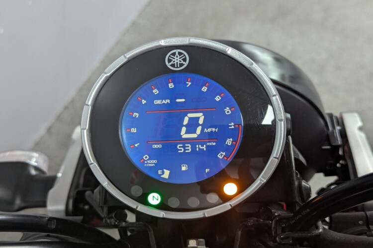 YAMAHA XSR125