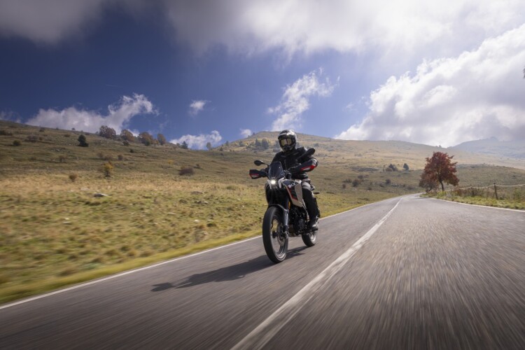 BENELLI BKX 125