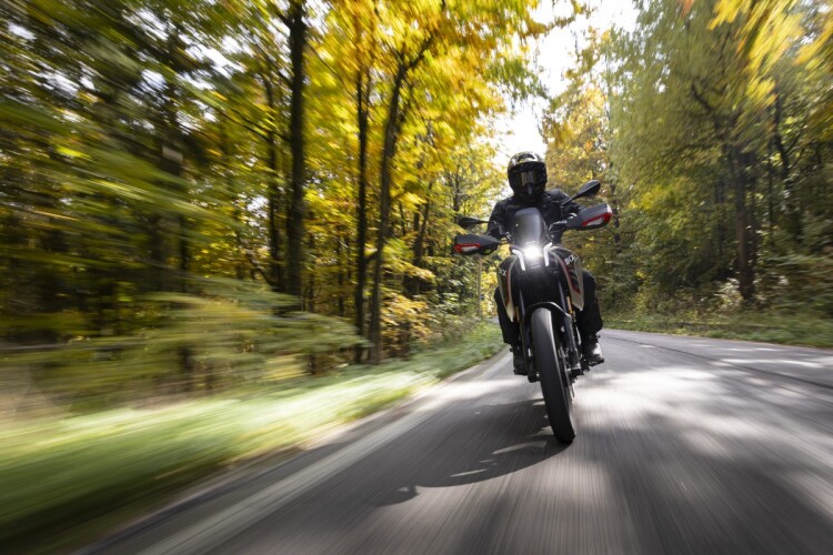 BENELLI BKX 125