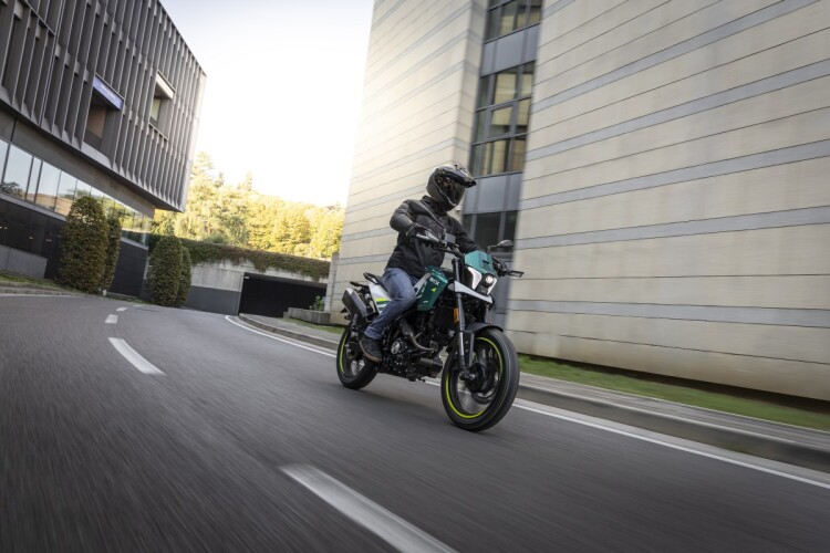 BENELLI BKX 125 S