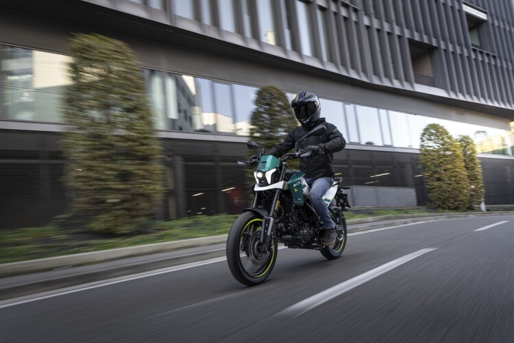 BENELLI BKX 125 S