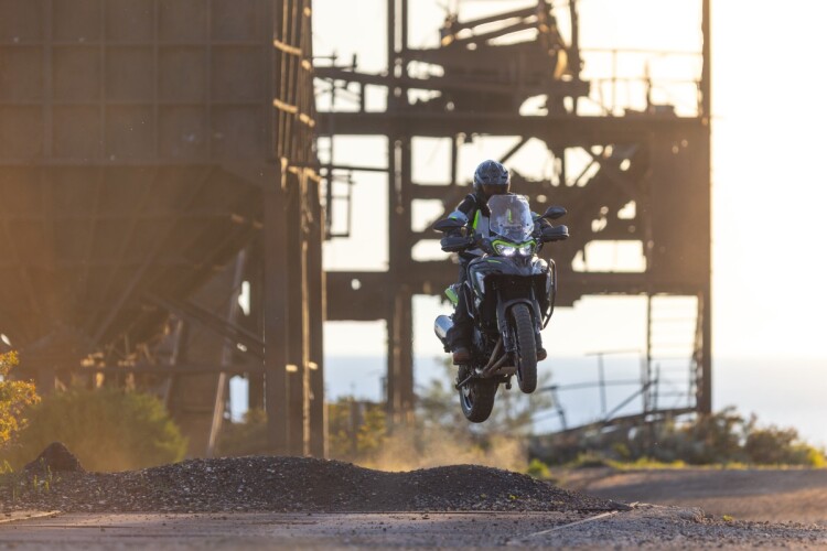 BENELLI TRK 702 X