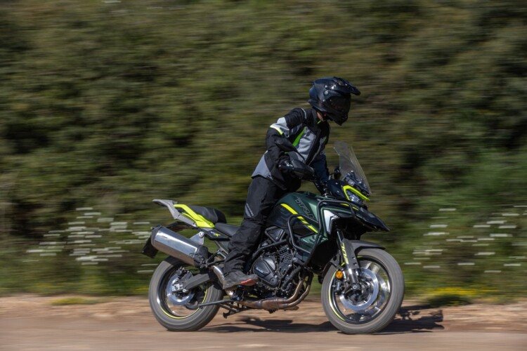 BENELLI TRK 702 X