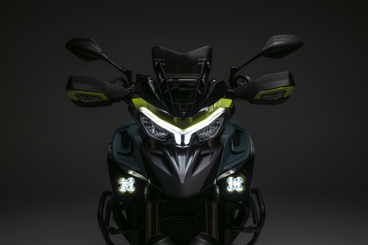 BENELLI TRK 902 XPLORER