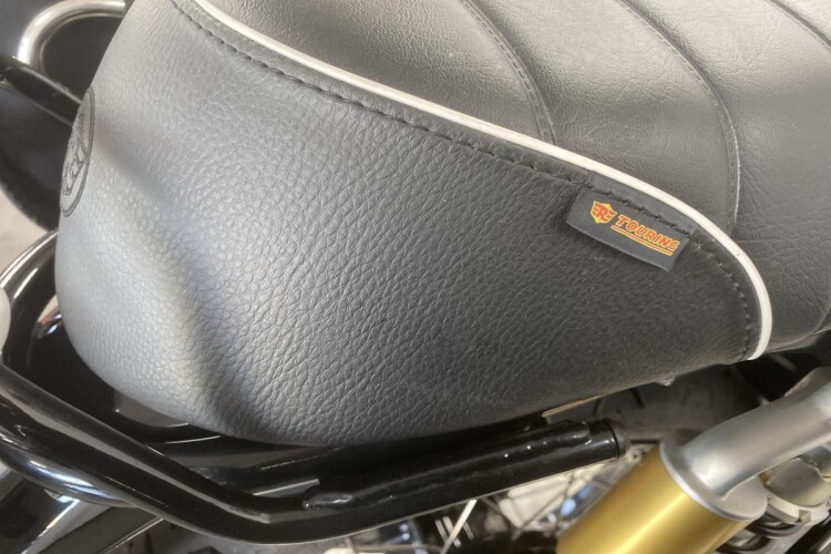 2024 ROYAL ENFIELD INTERCEPTOR, Silver And Red - photo 17