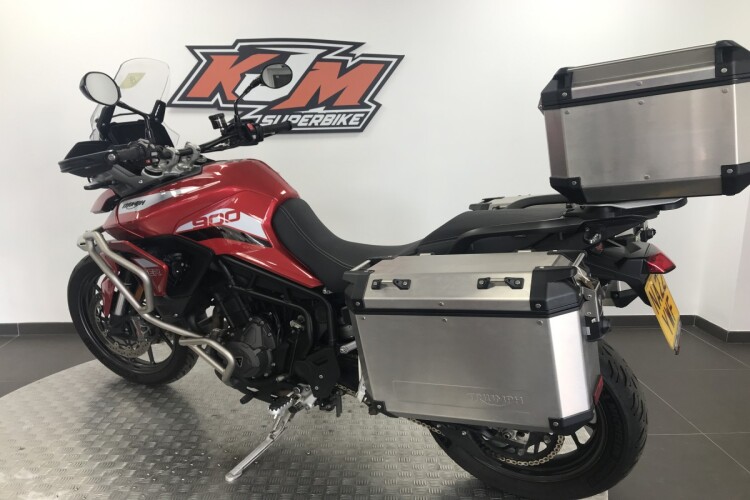 TRIUMPH TIGER