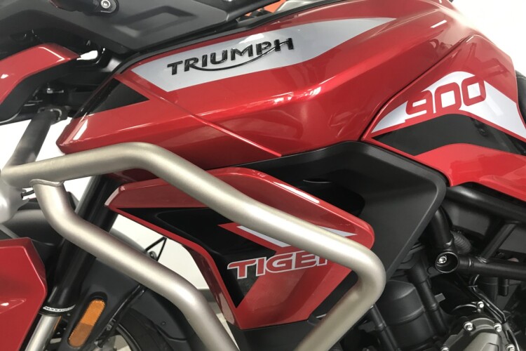 TRIUMPH TIGER