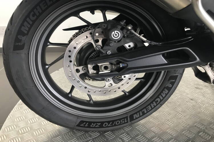 TRIUMPH TIGER